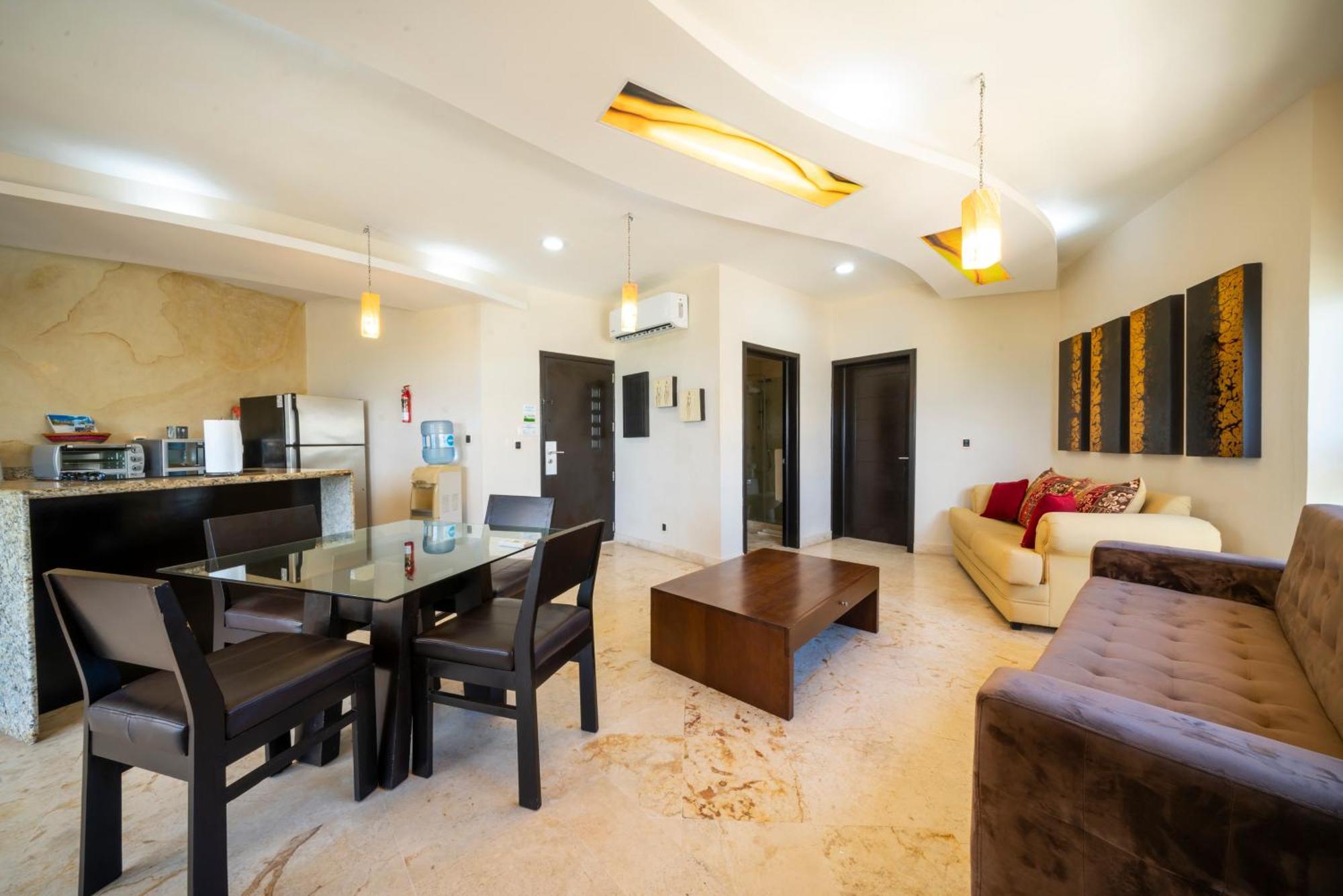 Beachfront 1 Bedroom Condo - El Faro, Surf 407 Playa del Carmen Bagian luar foto